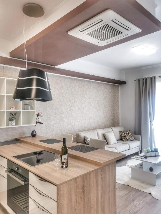 Studio Apartment "Brigita",Parking With Gate Fiume Kültér fotó